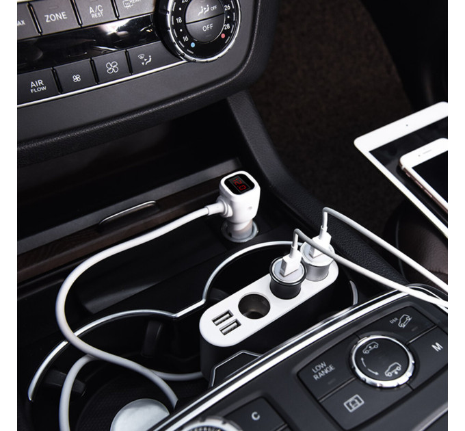 Автомобільний зарядний пристрій HOCO Z13 LCD one-pull-three car charger Silver