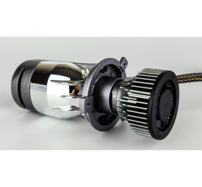 Світлодіодні лампи з лінзою DriveX LE-01 H4 H/L 6000K 31W/41W