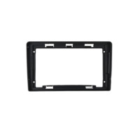 Перехідна рамка QBR 0768-82 під Hyundai Starex, H1 2007-2015 i800, iLoad, iMax 2008-2015 9 дюймів