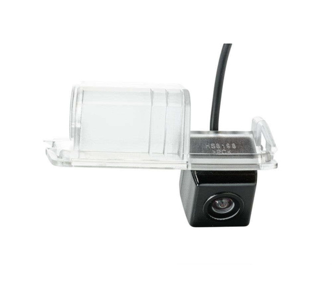 Штатна камера заднього огляду Fighter CS-CCD+FM-13 (VW/Skoda/Seat)