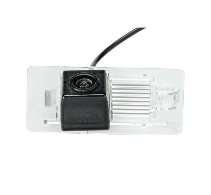 Штатна камера заднього огляду Fighter CS-HCCD+FM-12 (VW/Skoda/Seat)