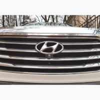 Камера переднього огляду широкутна Prime-X C8033W HYUNDAI Azera, Santa Fe, IX45 (2013-2015)