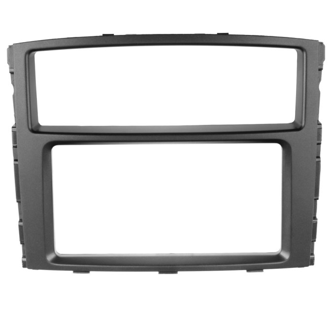 Перехідна рамка Mitsubishi Pajero 4 AWM 781-24-101