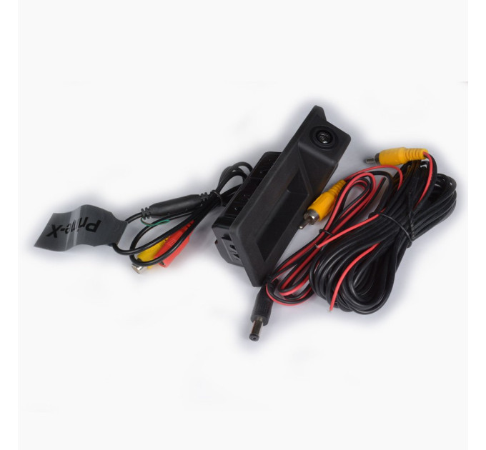 Камера в ручку багажника Prime-X TR-08W AHD/CVBS