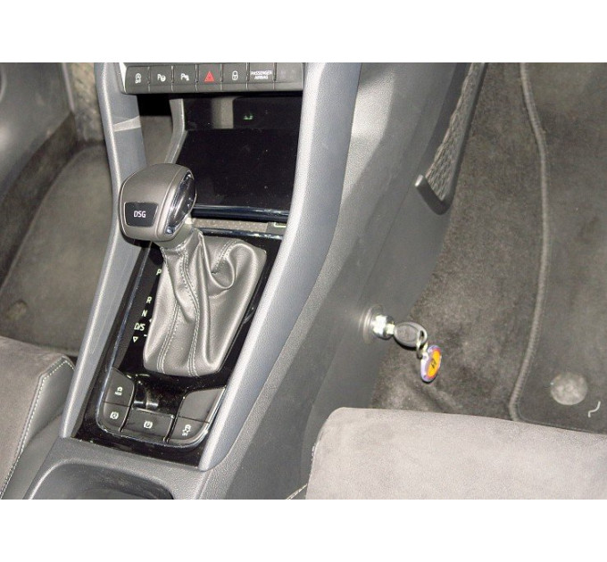 Замок на КПП Bear-Lock Skoda Karoq 2052KA